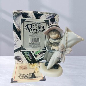 Kim Anderson Pretty As Picture Figurine box Porcelain Girl Bud Vase Valentines