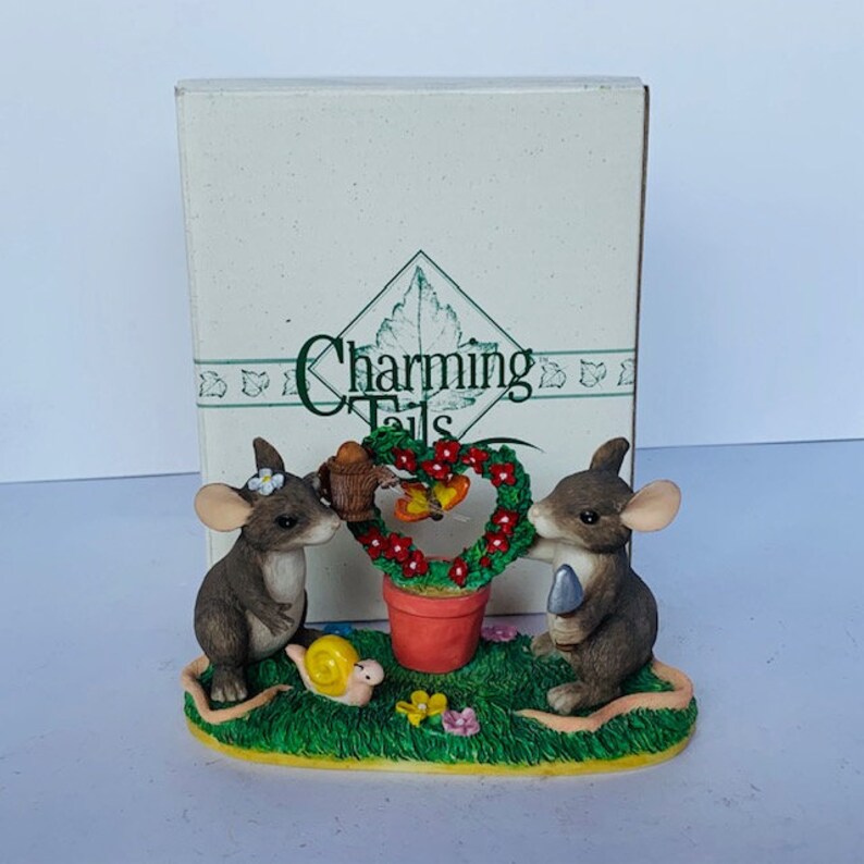 CHARMING TAILS FIGURINE Tales Mouse Mice Miniature Sculpture Etsy