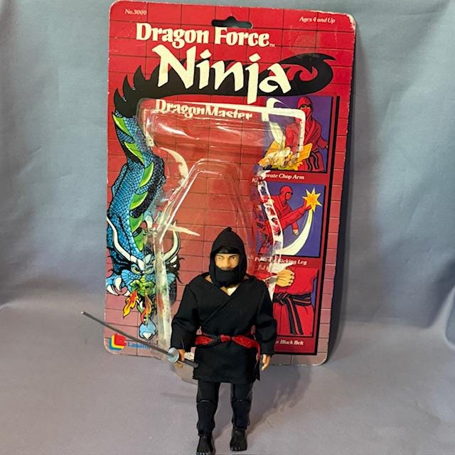 Vintage Dragon Master Force Ninja Lanard 1986 Figure COMPLETE Card