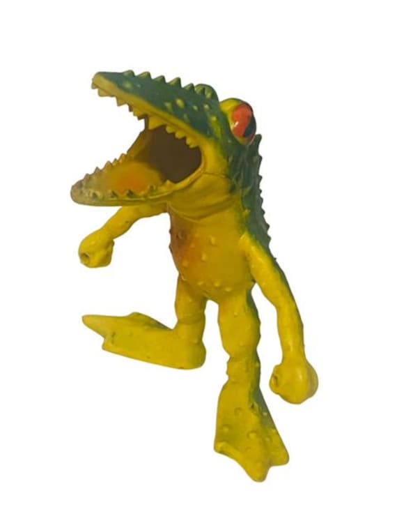 Froggacuda Arco Other World Action Figure Rubber Toy Vtg Alligator