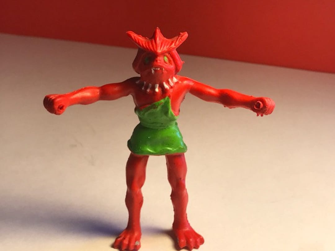 1982 ARCO OTHER WORLD Zendo King of the Mogs Red Monster Vintage