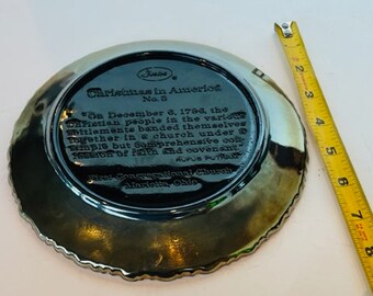 フェントン アート カーニバル ガラス コレクター プレート フィギュア