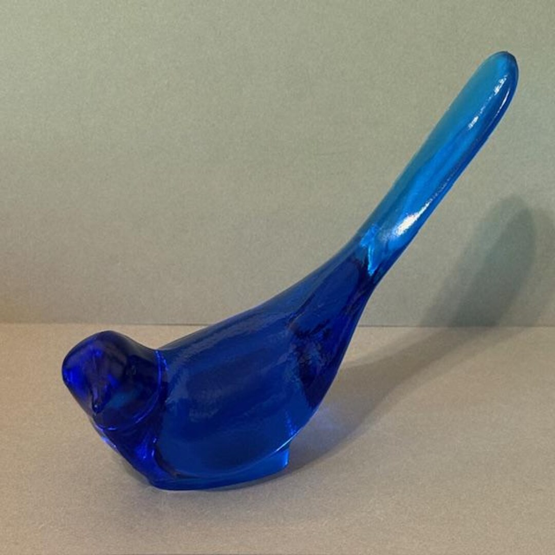 Vintage Fenton Glass Bluebird Happiness Blue Bird Figurine Art