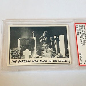 Horror Universal Monster Laffs Trading Card Vintage 1966 TCG Spook Graded PSA 7 dierenwinkel #54 Mighty Joe Young Gorilla King Kong Garbage mannen
