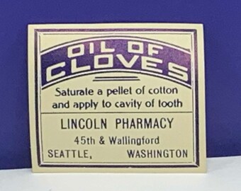 Etichetta di farmacia vintage anni '30, materiale cartaceo, pubblicità di farmacie e ricette, olio di chiodi di garofano, Seattle, Washington, WA, dente, denti, USA, vintage