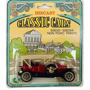 DIECAST VINTAGE CAR toy original collectible factory sealed moc truck vtg die cast Classic die cast Hong Kong Simplex 1912 BM1