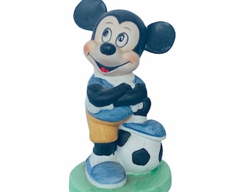 WALT DISNEY BEELDJE vintage Japan porseleinen standbeeld sculptuur collectible figuur Disneyland Park cadeau ware Mickey Mouse Fantasia voetbal
