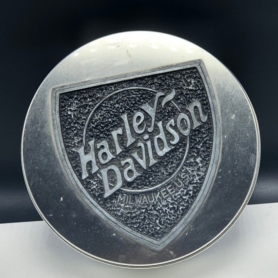 HARLEY DAVIDSON MOTORCYCLES 1995 vintage candy tin case metal box cycle advertising patsys candies emblem crest usa shield 1929 V twin 74