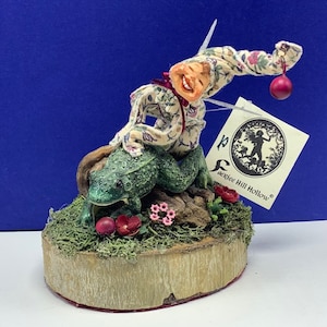 FAERIEE HILL HOLLOW fairy figurine statue sculpture jumping frog toad folk art original tags forest collectible vintage vtg home decor mcm