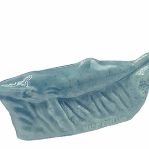 WADE WHIMSY FIGURINE Red tea rose vintage England miniature animal statue sculpture porcelain gray humpback whale