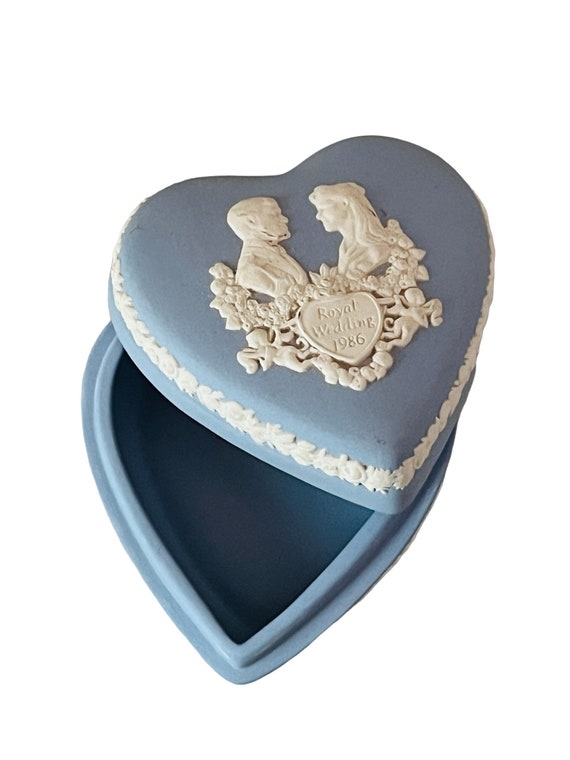 Wedgewood Royal wedding cup (DEB) Wedgewood Royal wedding cup (DEB)