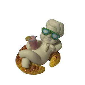 Pillsbury Dough Boy Figurine Danbury Mint Calendar 1997 Birthday August Beach
