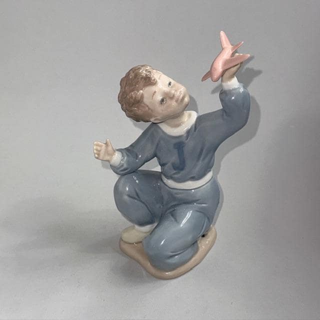 Lladro boy figurine - Etsy 日本
