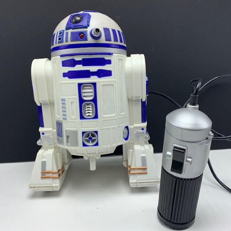 r2d2 electronic toy