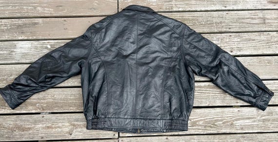 Vintage Members Only Black Leather Bomber Jacket - image 2