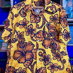 1960’s Cotton Bark Cloth Hawaiian Shirt by Jandy Place, Bardon Collection - made in Malaysia