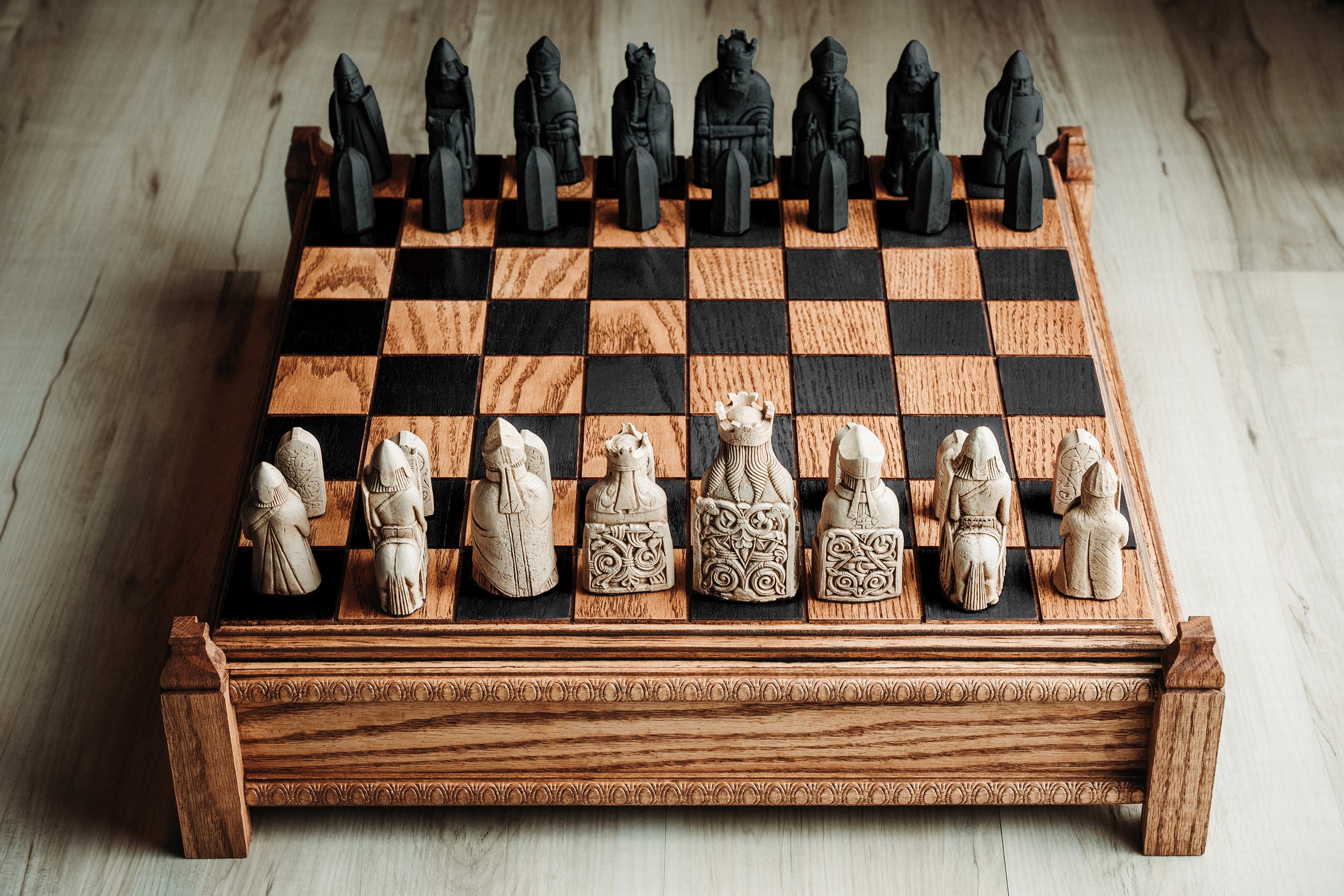Isle of Lewis Chess Set (full Size Hand Made Replicas - 4