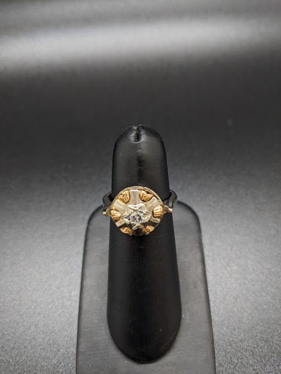 Vintage 14Kt White and Rose Gold Diamond Ring.