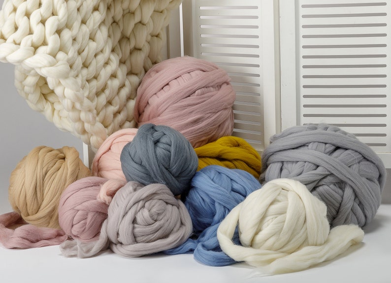 Chunky yarn, giant yarn, merino wool, super bulky, arm kntting, chunky merino wool yarn, bulky yarn, merino wool roving, super chunky yarn White 1
