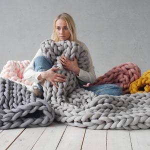 Chunky knit blanket Chunky Cotton Throw blanket Chunky blanket Boho decor Arm Knitted blanket Christmas Home decor Christmas gift for her image 9