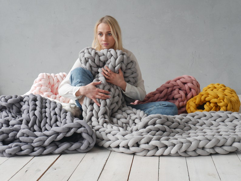 Chunky knit blanket Chunky Cotton Throw blanket Chunky blanket Boho decor Arm Knitted blanket Christmas Home decor Christmas gift for her image 9