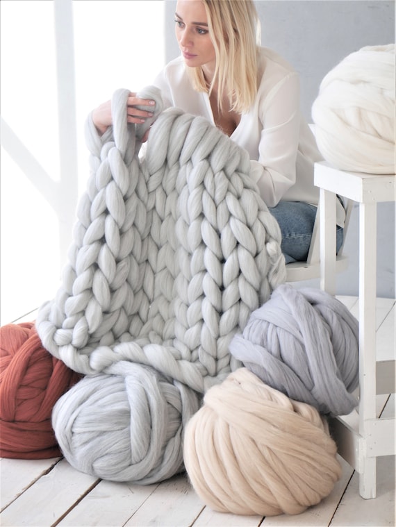 Chunky Yarn, Big Yarn, Giant Yarn Wool Merino Super Soft Natural White Wool  Top Roving Fiber, Chunky Knit Blanket