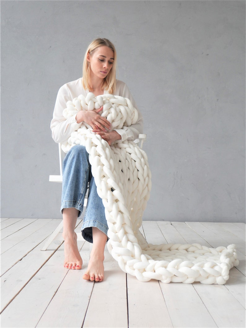 Chunky knit blanket Chunky Cotton Throw blanket Chunky blanket Boho decor Arm Knitted blanket Christmas Home decor Christmas gift for her Off-white