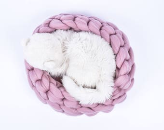 Chunky cat bed Chunky cat house Cat cave Cat bed Pet bed Cat supplies Cat furniture Dog house Cat mat Cat bed wool For pets and pet lovers