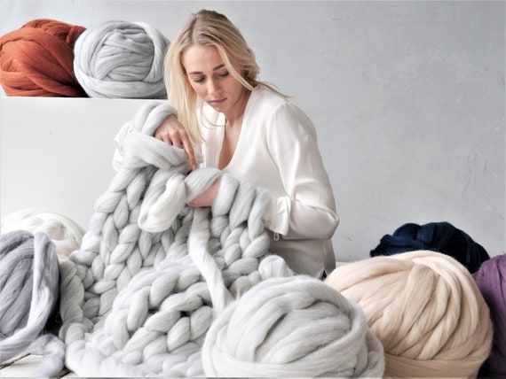 Gomitolo Lana Merino Super Spessa 100% – 250g Per Maglia Uncinetto (CREAM)