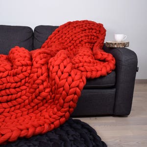 Chunky throw Wool blanket 100 % merino wool Chunky Knit blanket Giant throw Home decor Moving Arm knit Wool blankets Birthday gift image 7