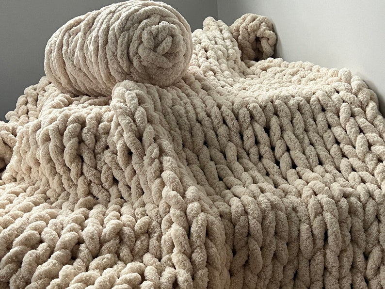 Chunky knit Chenille blanket Soft Puffy blanket arm knitted fluffy throw blanket Christmas gift for her Boho home decor image 1