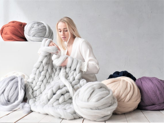 Bulky Chunky Yarn Super Soft Arm Knitting Roving Crochet Blanket Craft Grey