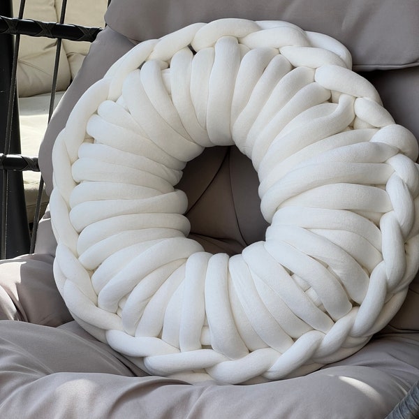 Chunky gebreide kussen Donut kussen rond Vegan Chunky katoenen garen 20" wasbaar decoratief wit kussen Home decor Boho stijl Sea house