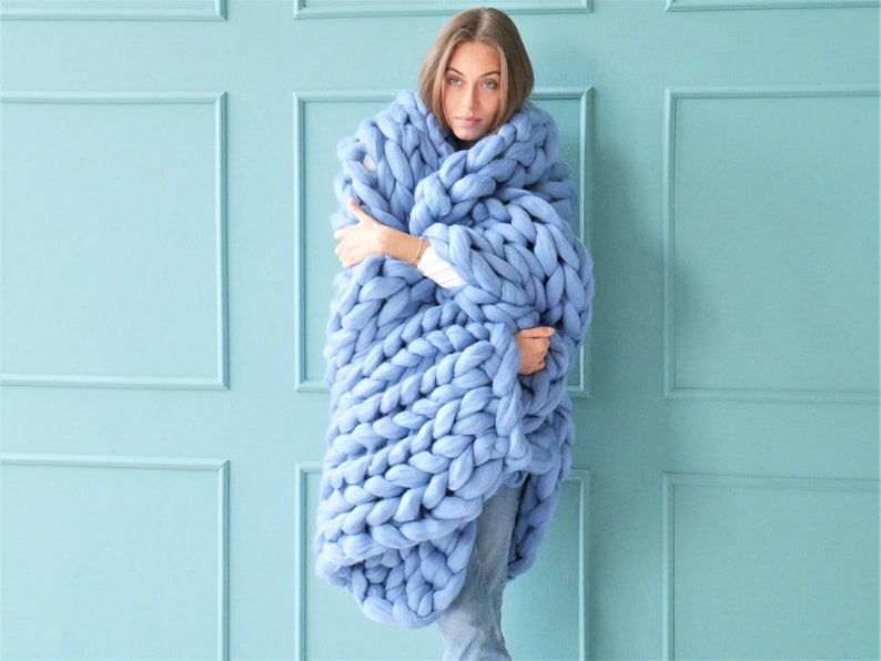 Merino wool throw blanket Chunky knit blanket Giant blanket Arm knit blanket Chunky knit throw Boho decor Christmas gift Black Friday image 3