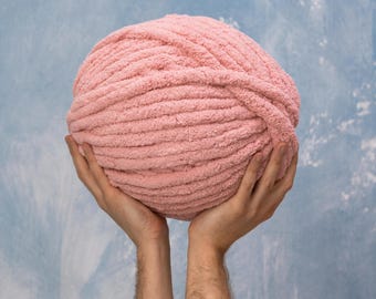 Super Bulky Chenille Yarn: Giant Plush for Arm Knitting Soft blanket chunky yarn