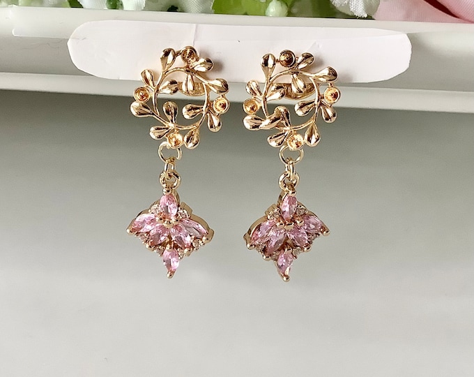 Flower earrings, Women's gold hoop earrings, 14-carat gold heart rings, women's Valentine's jewelry, silver rings