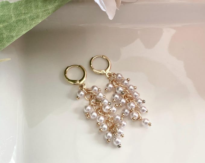 Freshwater pearl cascade earrings
