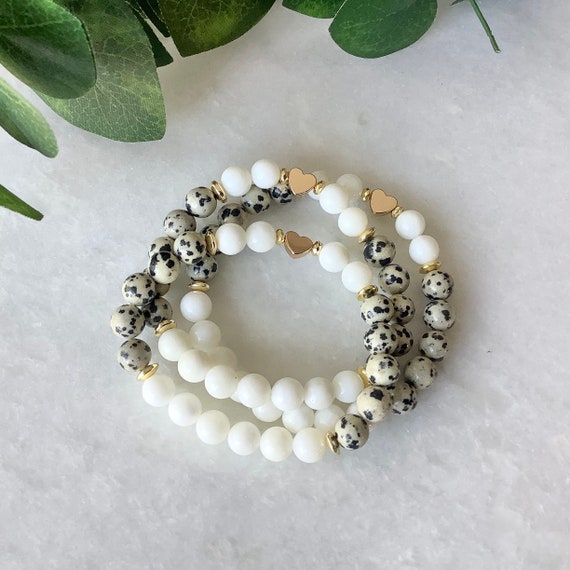 Bracelet perle de coquillages et jaspe dalmatiens