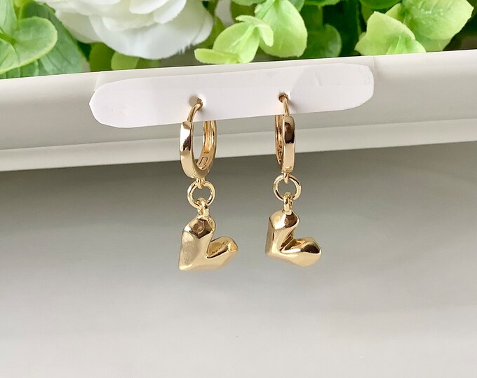 Heart earrings, Women's gold hoop earrings, 14-carat gold heart rings, women's Valentine's jewelry