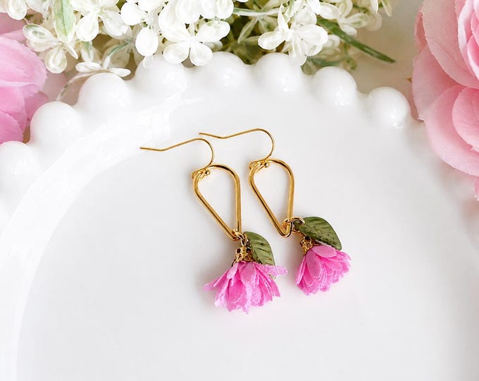 Boucle oreille floral pastel fait main – bijoux printanier perles pastel fleurs – bracelet romantique printemps – cadeau femme délicat