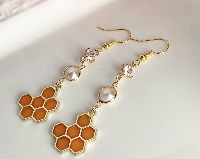 Boucles d’oreilles alvéoles mielleuses or en acier inoxydable avec cascade de perles