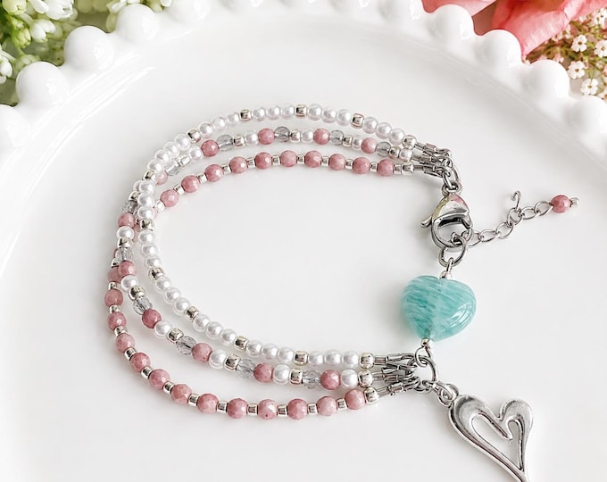 Bracelet triple rang Océan | Bracelet bleu turquoise amazonite | Bracelet perles de verre | Bijou bord de mer | Cadeau femme fait main