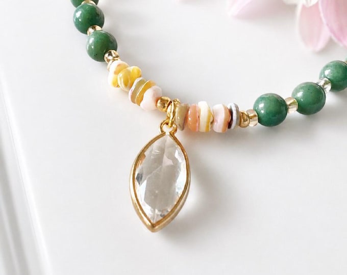 Collier de perles nacres