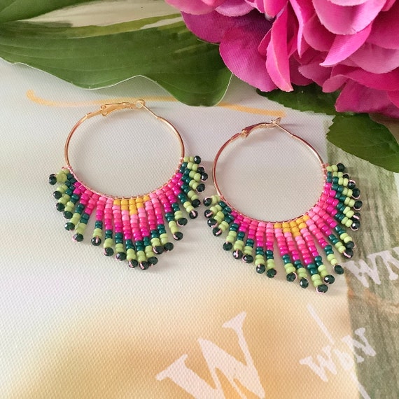 Ring earrings with pearl fringes