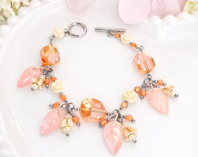 Bracelet  printemps rose violet feuille d’érable ou pêche