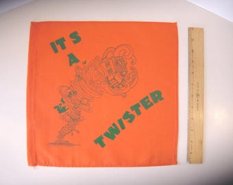Wizard of Oz Twister Flag