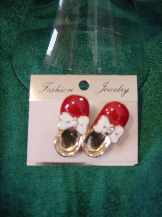 Ruby Slipper Lapel Pin/Brooch - image 1