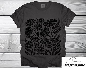 Retro Black Flower Shirt, Comfort Colors, Daisies Floral Shirt, Wildflowers TShirt Boho Tee, Botanical Shirt Daisy Lover Gifts For Her