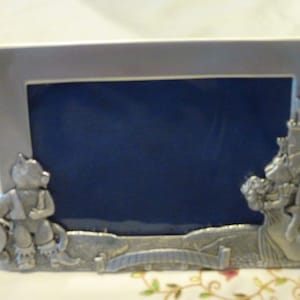 Vintage Pewter Frame - Blue Mist Pewter Rectangular Frame - 4" x 6" - Puss and Boots with His Princess ~ Cuento de hadas
