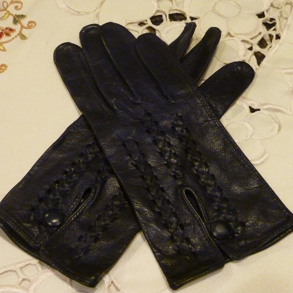 Vintage Ladies Leather Gloves - Navy Leather Driving Gloves - Cut Out Pattern Gloves - Size XS  - Gift for Her